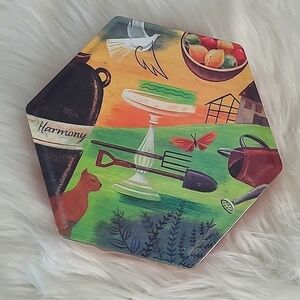 2002 Y2K Metal Tin Hexagon Rustic Country Farmhouse Storage Box 7 Inch Cat Farm